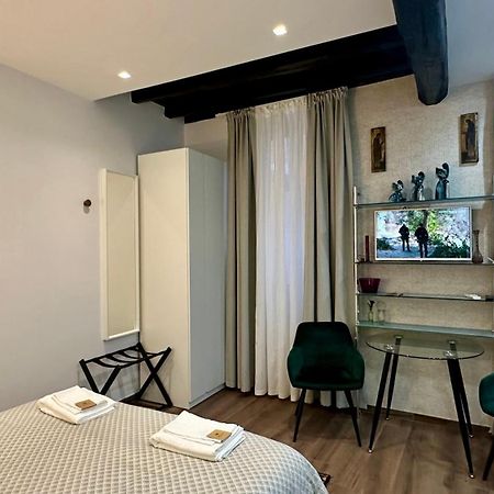 Colosseo Design Apartament Рим Екстериор снимка